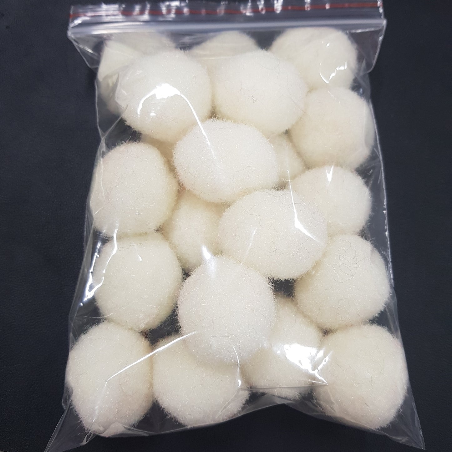 Art & Craft Assorted Colors & Size Pom Pom/ pom-pom