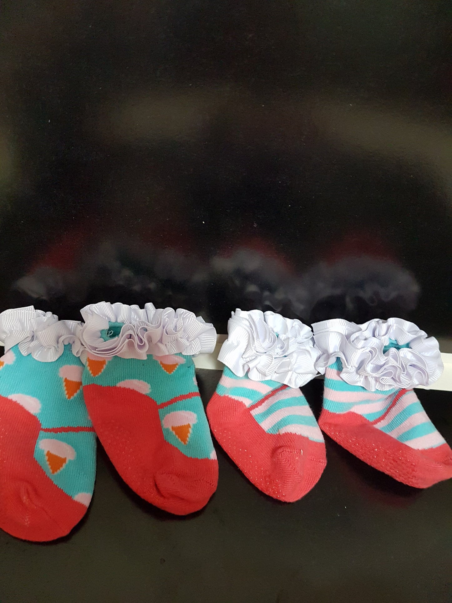 baby's socks- 5 - RightToLearn.com.sg