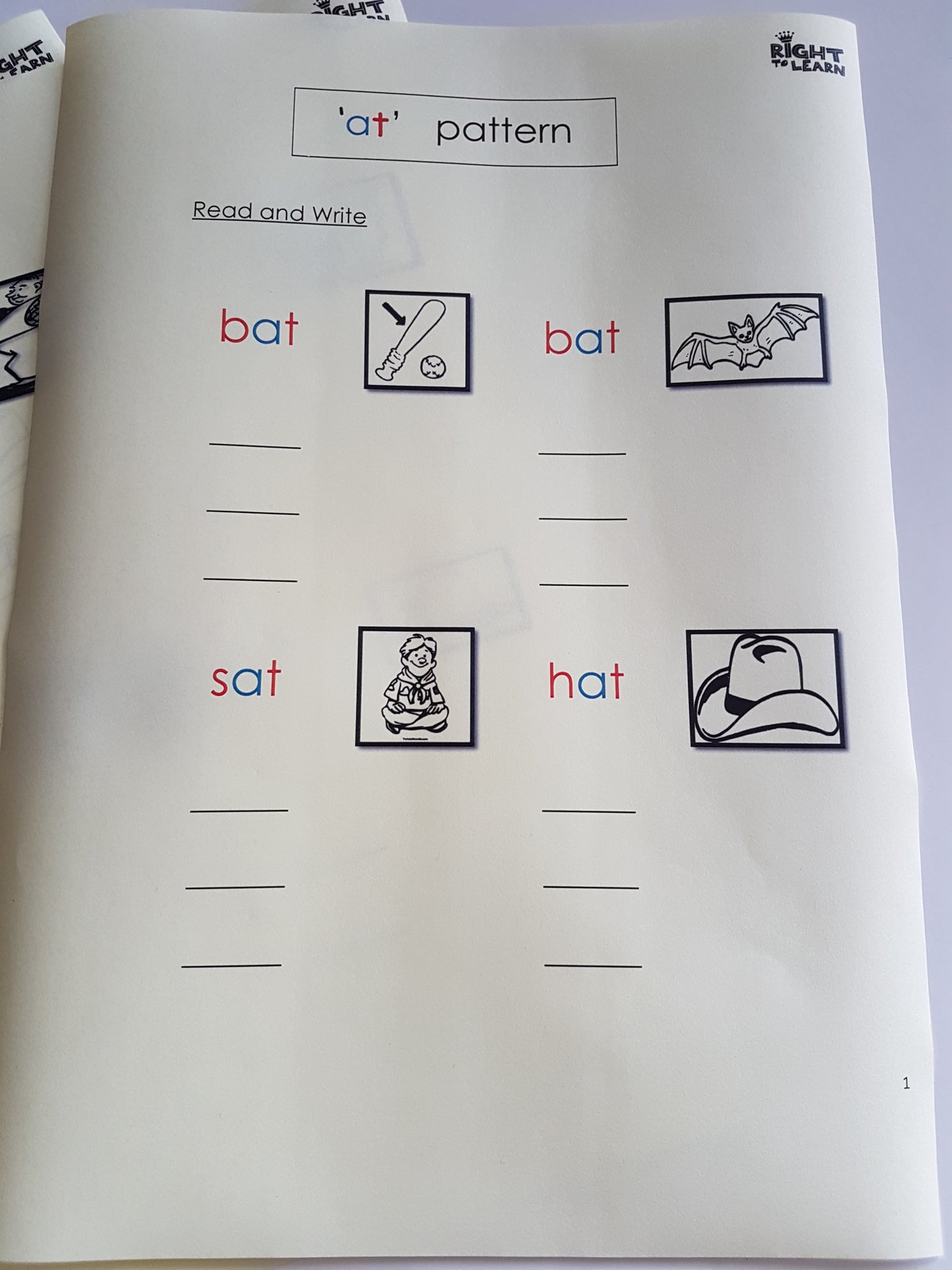 Montessori Pink Scheme - Phonics - word family - 'at' pattern package - RightToLearn.com.sg
- 5