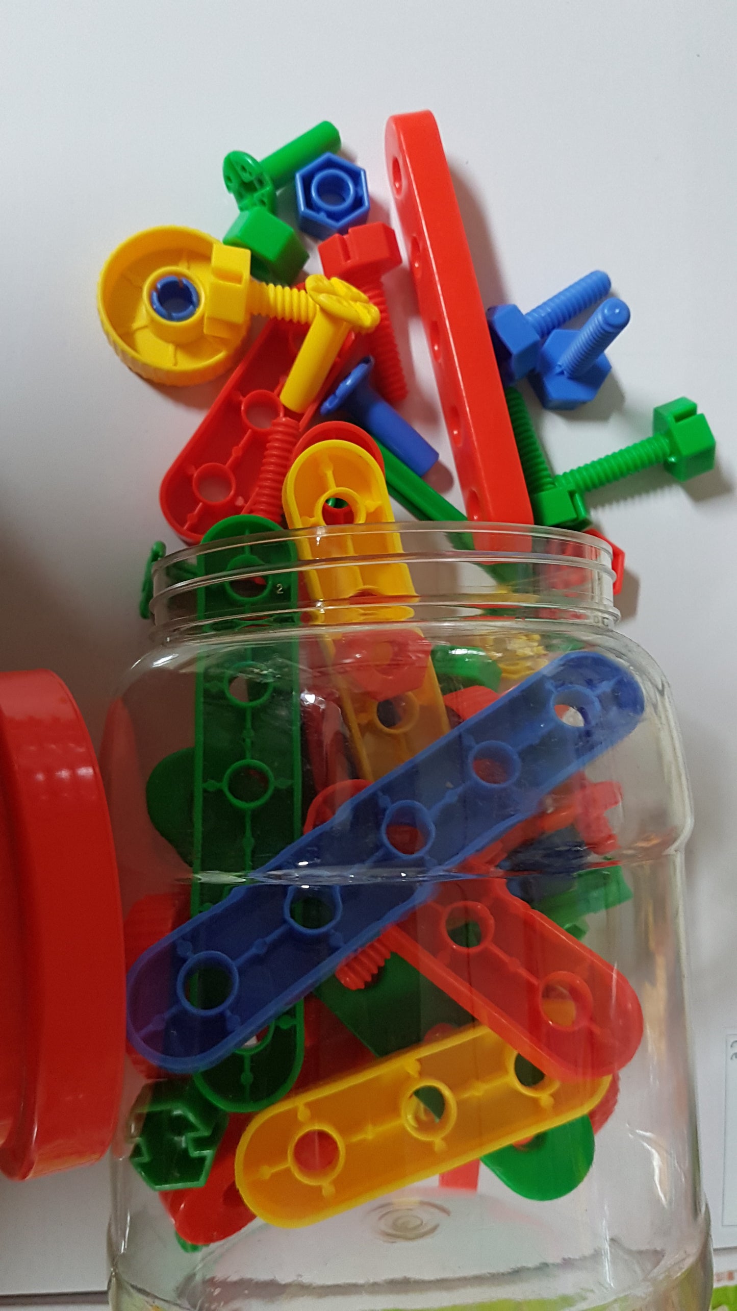 Manipulative -Creative Play -2 - Medium Tub