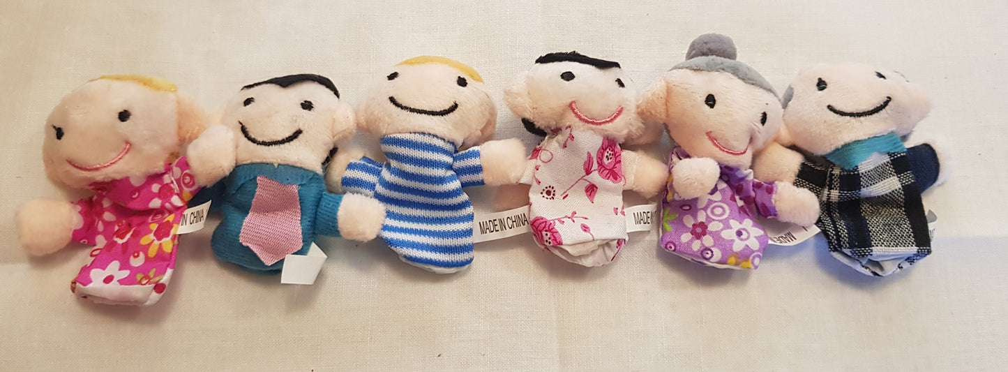 Finger Puppets Wooden Head - Story telling Pretend Play/ red riding hood/ 3 little pigs / royal family king queen / mermaids