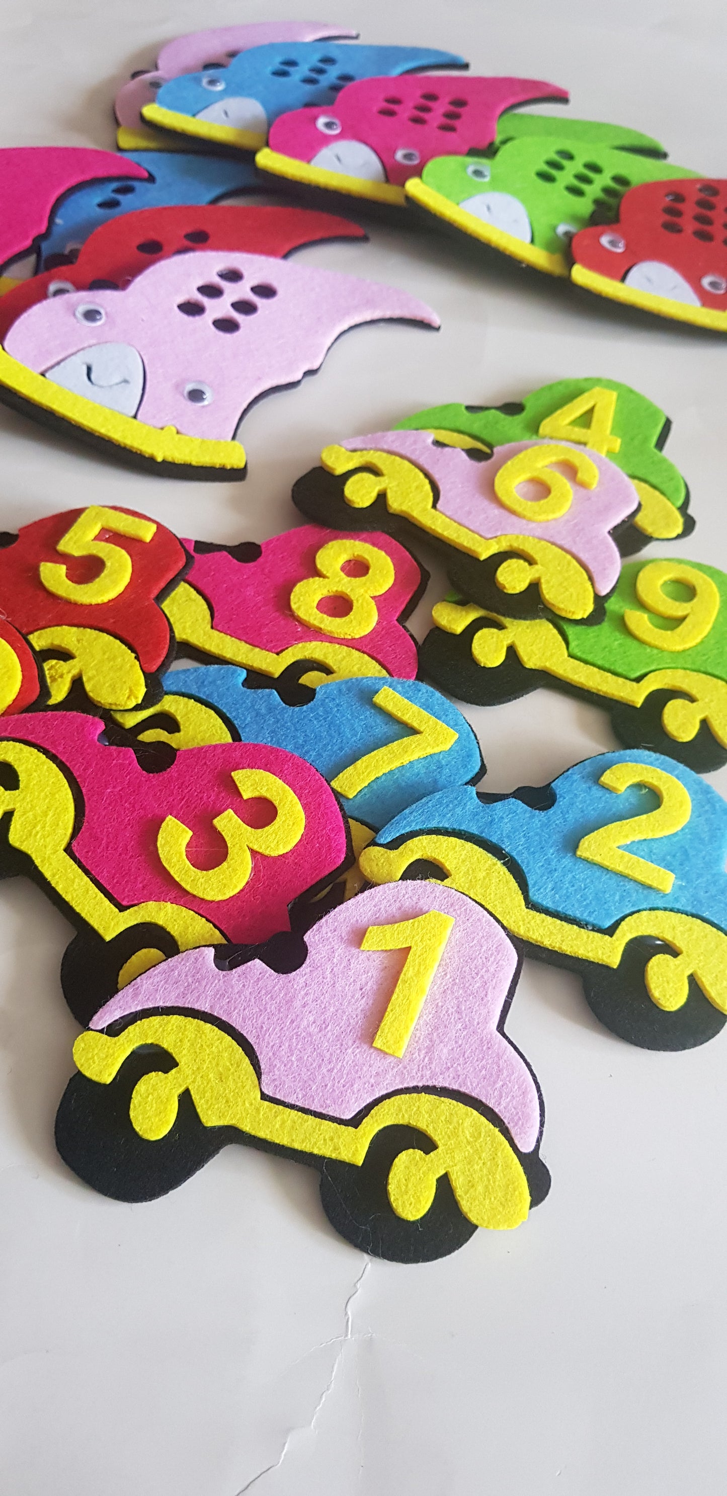 Numbers Matching Felt Cars