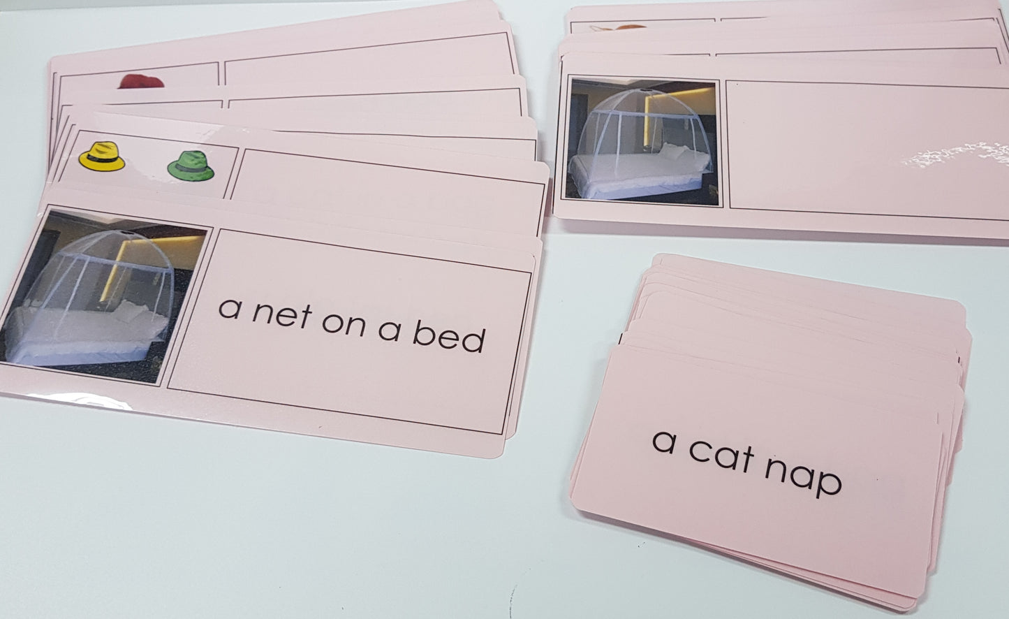 Montessori Pink Scheme - Phonics - Attached & Detached Cards