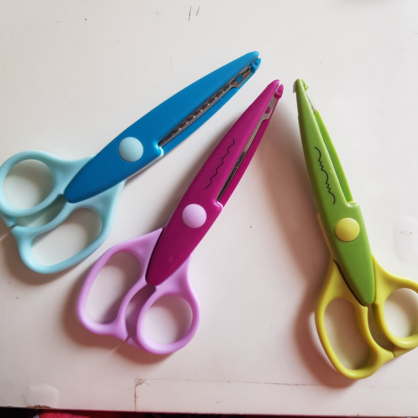 Art & Craft Scissors - Zig Zag designs x 3 types