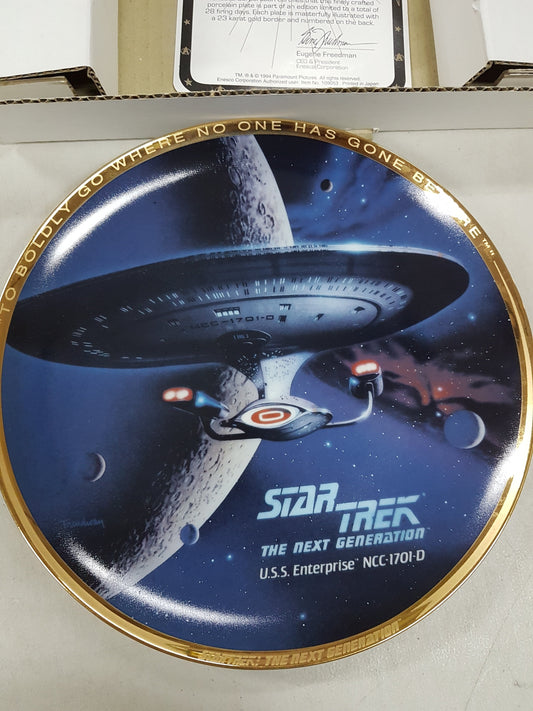 Star Trek The Next Generation Limited Edition Porcelain Collector's Plate - U.S.S. Enterprise NCC-1701-D