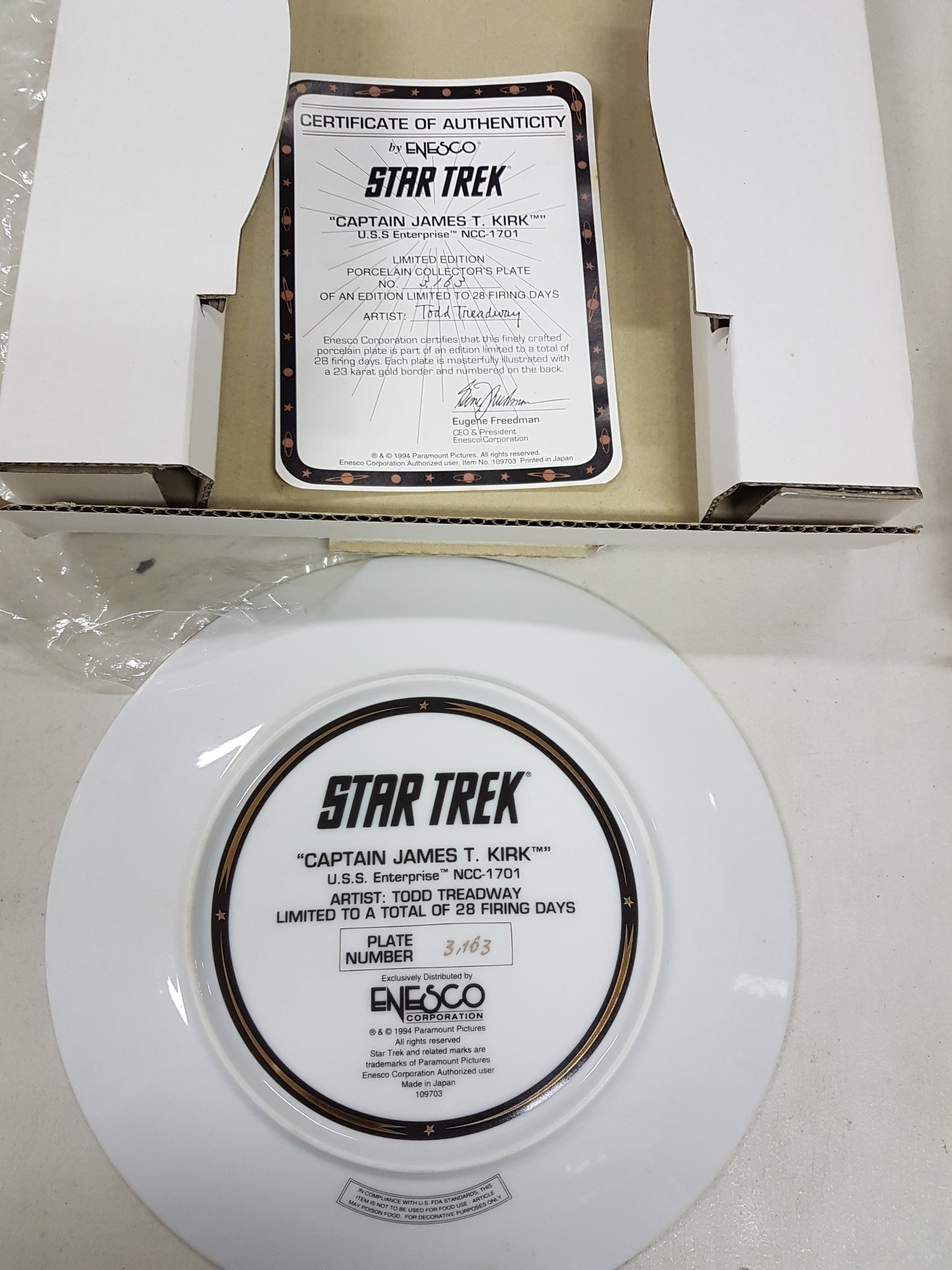 Star Trek The Next Generation Limited Edition Porcelain Collector's Plate - U.S.S. Enterprise NCC-1701-D- CAPTAIN JAMES T. KIRK