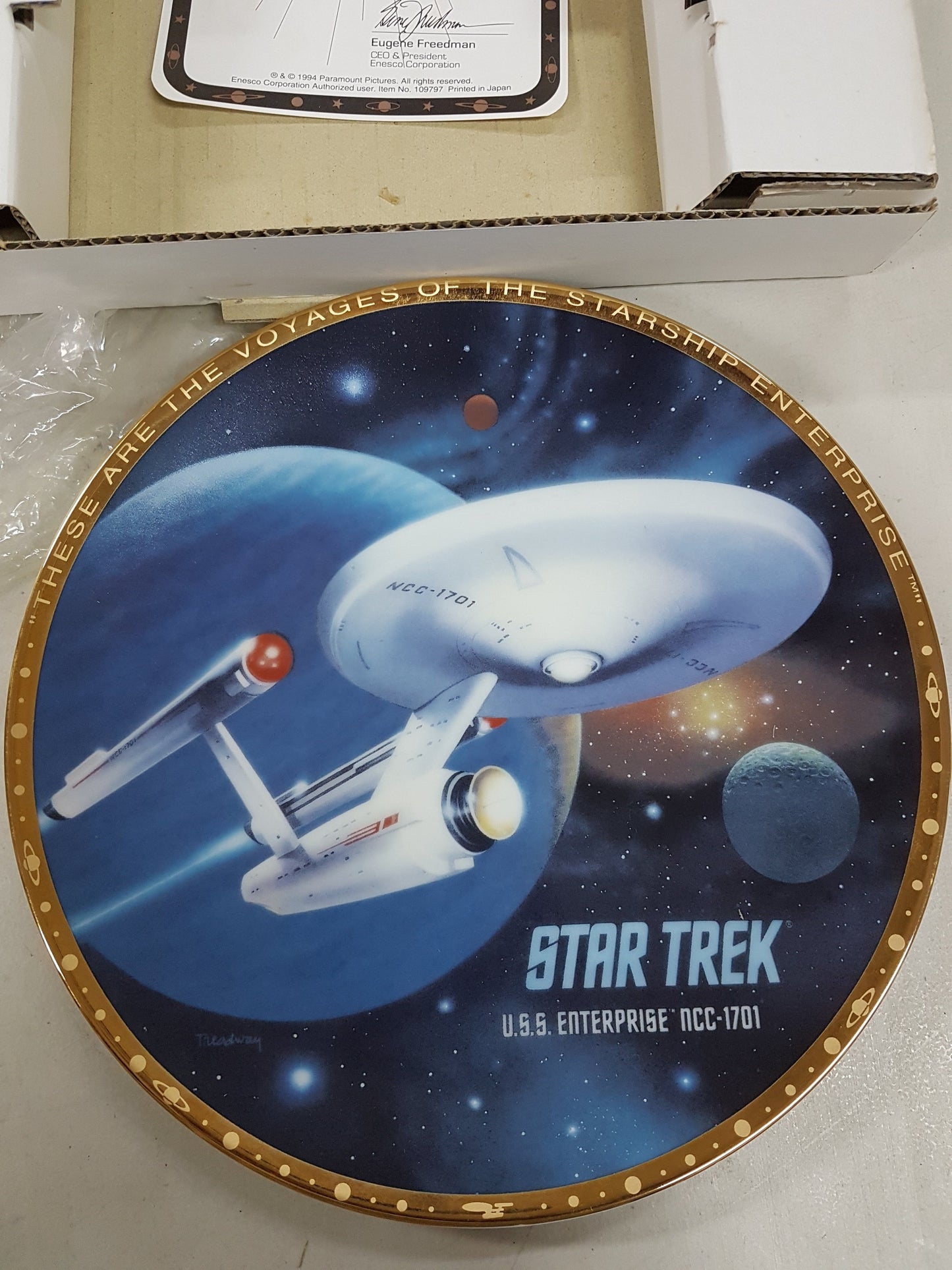 Star Trek The Next Generation Limited Edition Porcelain Collector's Plate - U.S.S. Enterprise NCC-1701-D