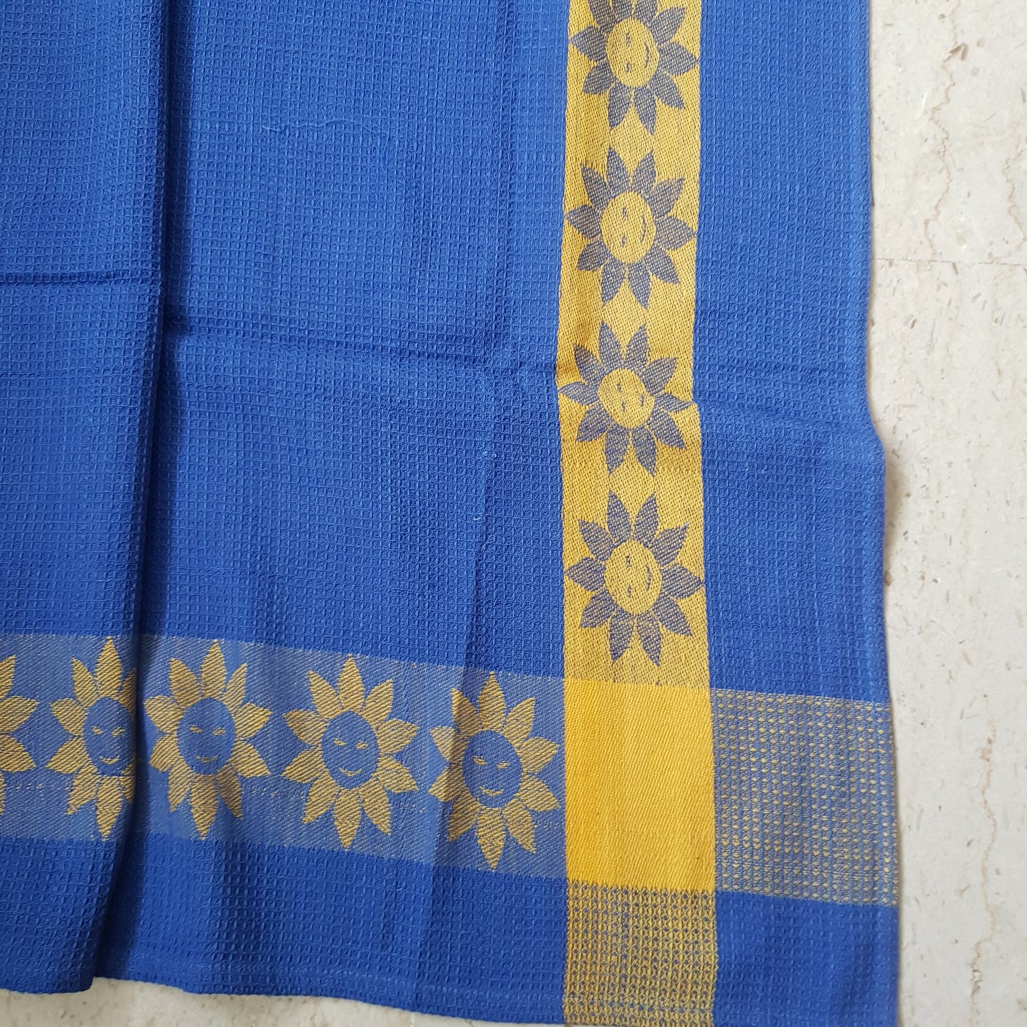 Clearance Cotton Handloom Checkered Tablecloth with matching napkins  x various designs