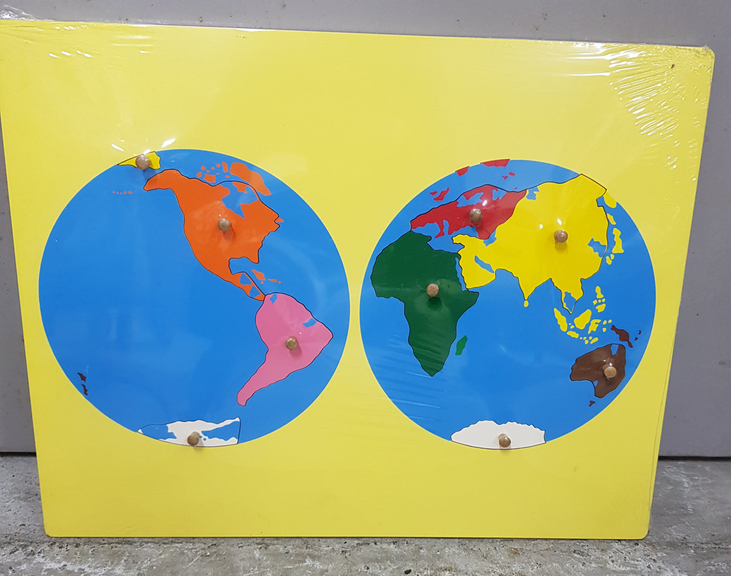 Montessori Pin Map of Continents - Smaller Size /Continents Nomenclature cards / Continents chart