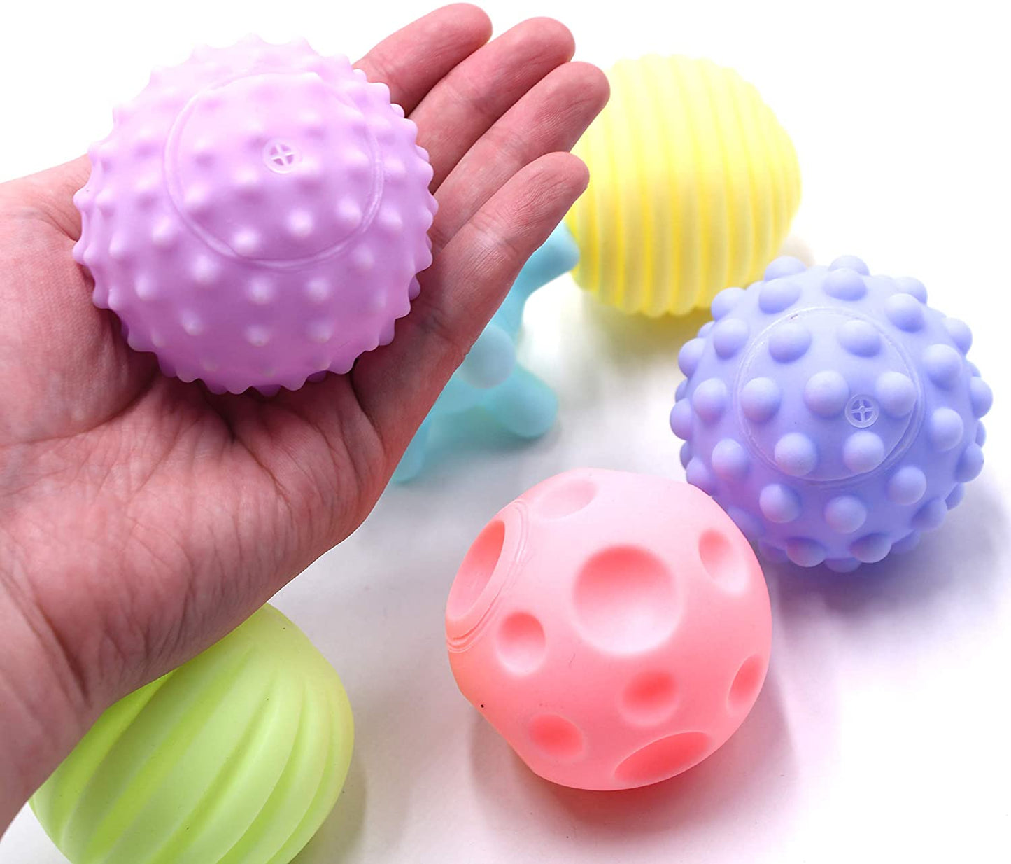 Infant - Soft Squeaky-  Squeeze Sensory balls / with basket