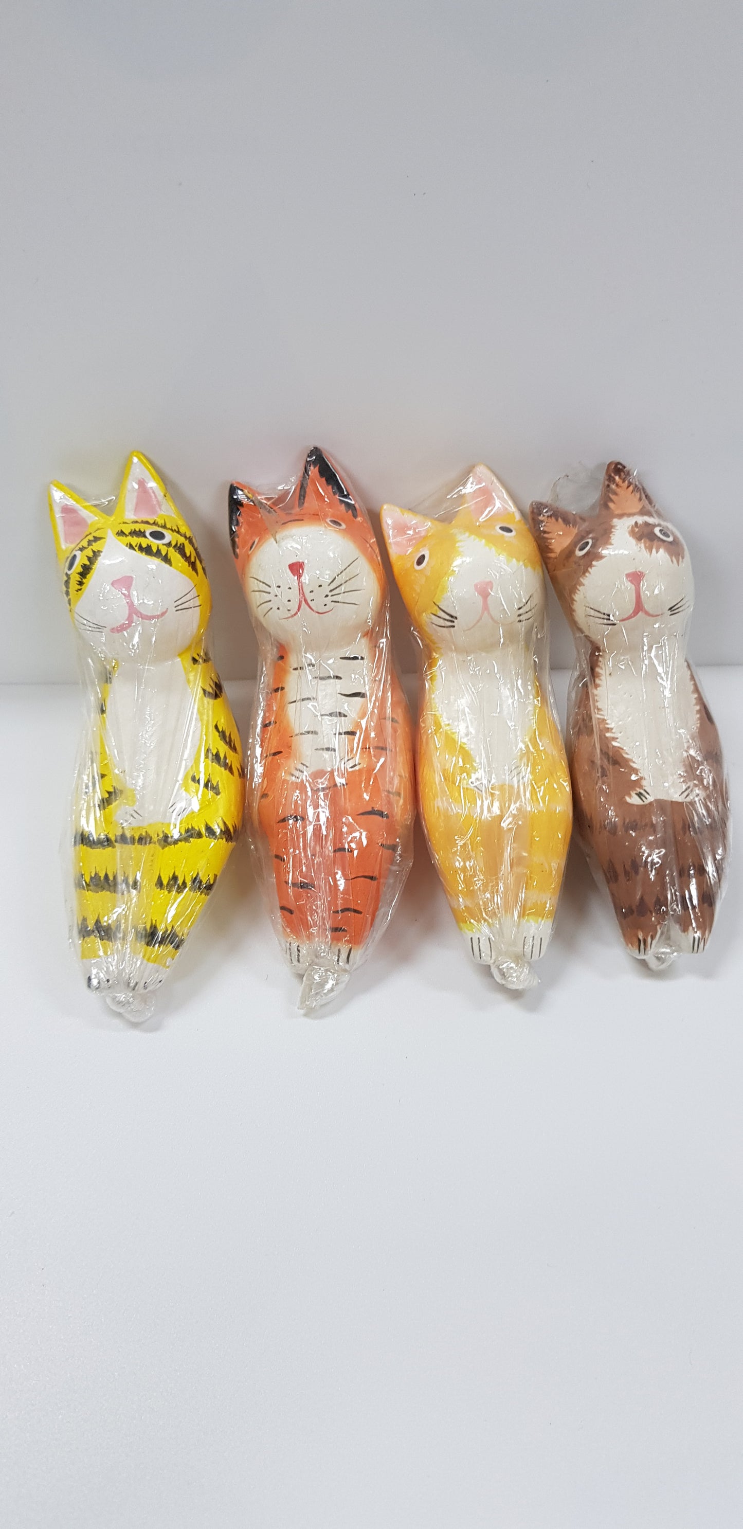 Wooden Decor - Sitting Cat 3pcs/ 4pcs