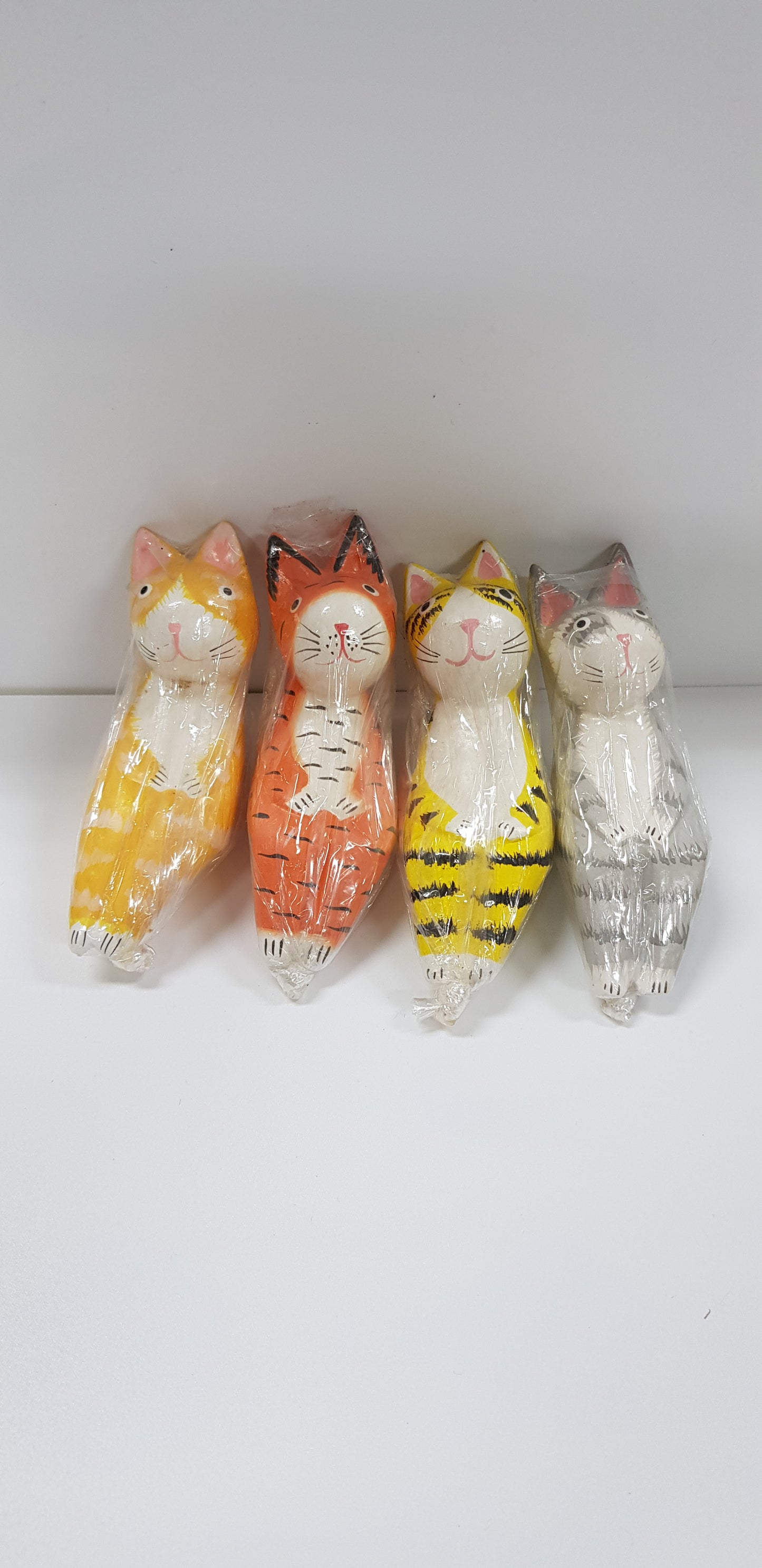 Wooden Decor - Sitting Cat 3pcs/ 4pcs