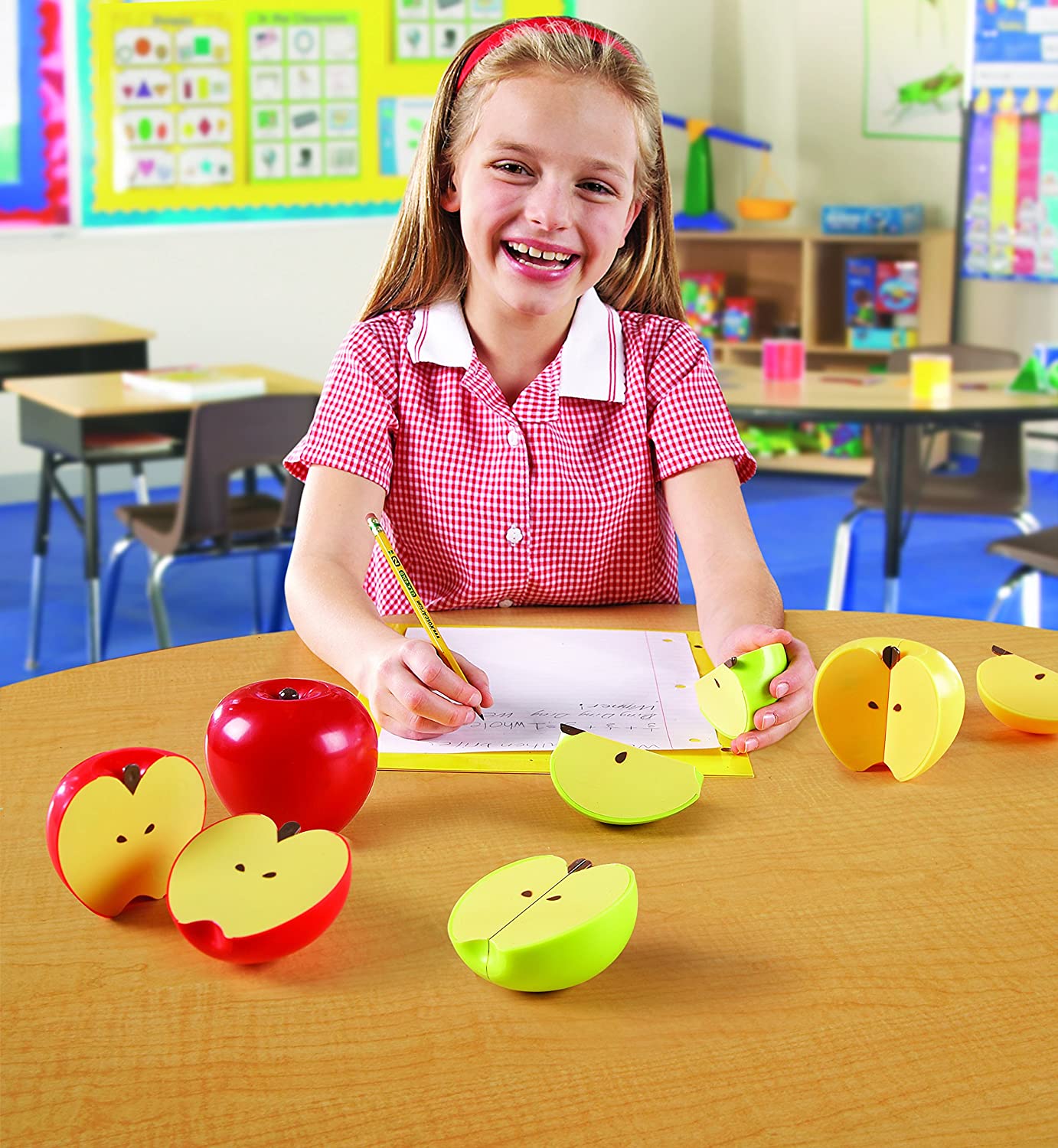 Learning Resources - Magnetic Apple Fractions