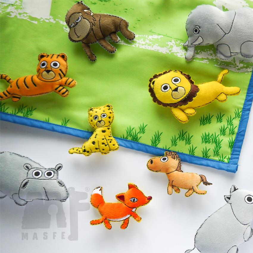 Clearance - Handmade Felt Wall Hanging Malay - Wild Animals   (Haiwan Dalam Hutan)