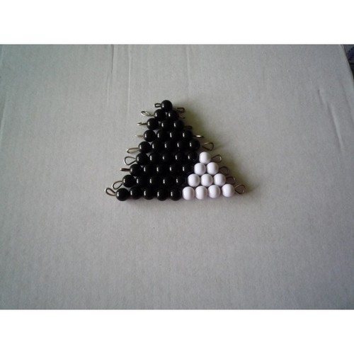 Montessori Black & White Beads - RightToLearn.com.sg
