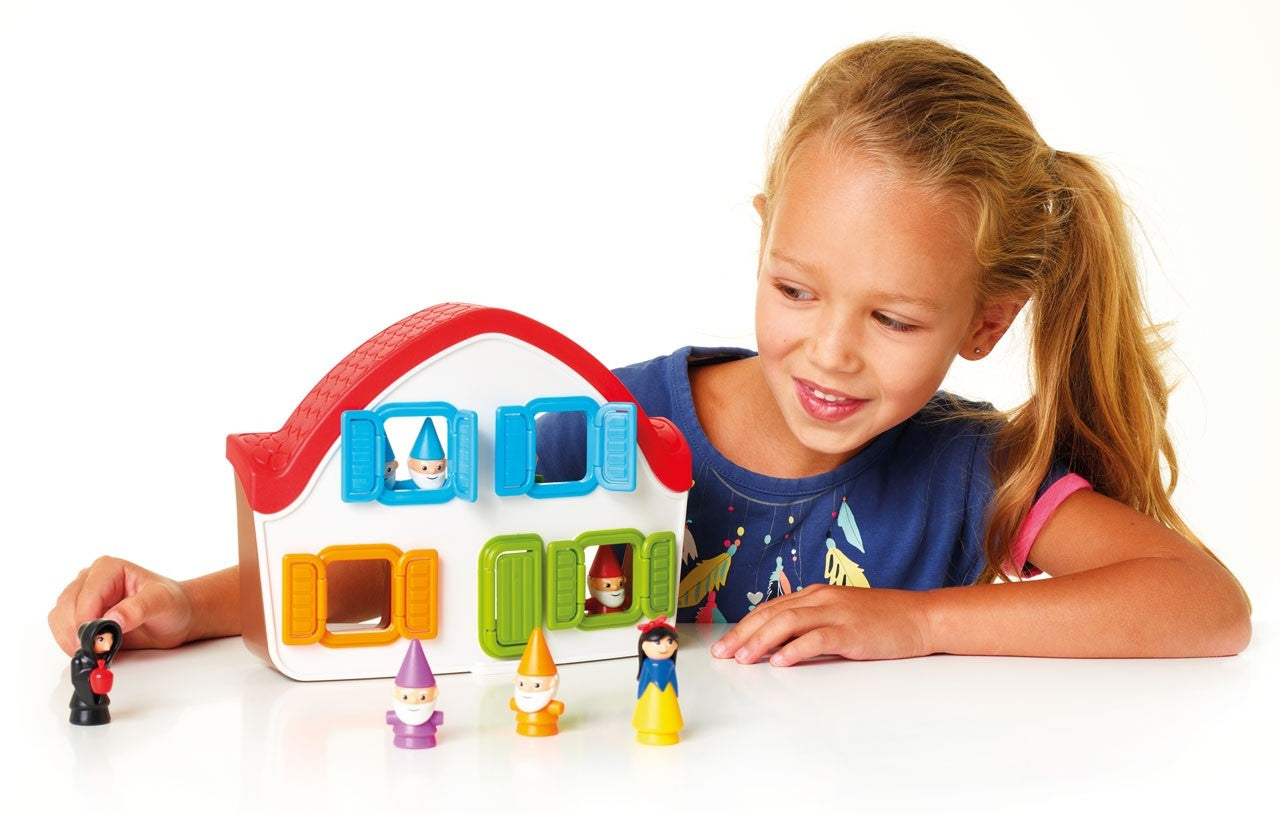 SmartGames - Snow White & seven 7 Dwarfs Deluxe -  IQ Puzzle Game